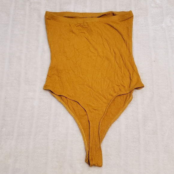 BOGO Free🦋 SWS Essentials Strapless Bodysuit - Picture 8 of 10